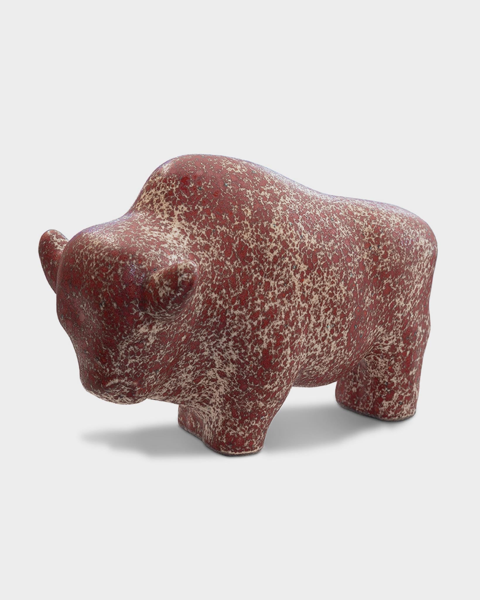 Bull 1012: Glaze spotted red and white